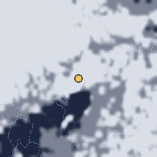 괴산 조령산자연휴양림 주변 약 150km의 01:08 위성 구름 - 흰색이 구름, 가운데 노란 점이 관측지